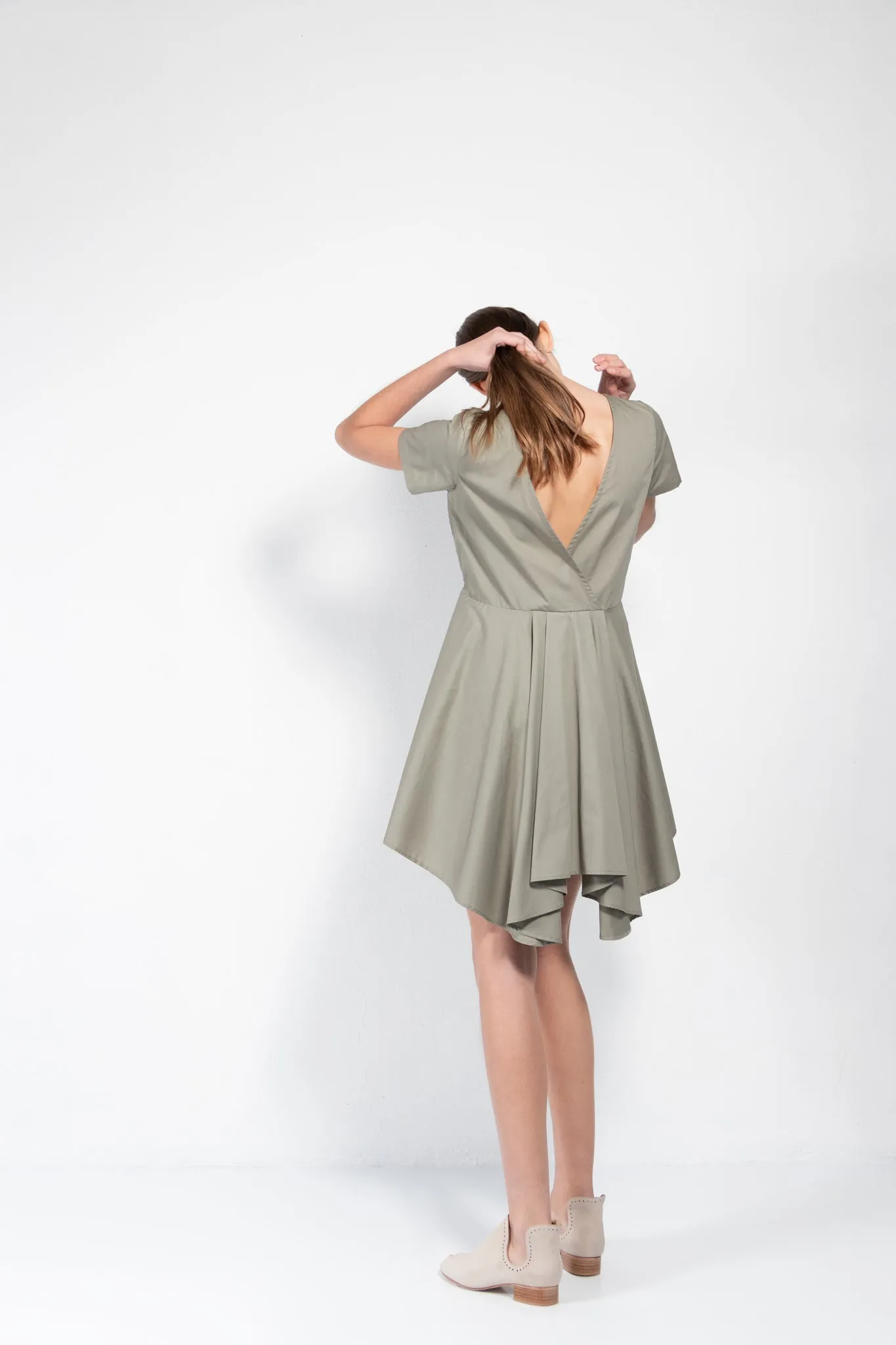 Bañador Open Back Pleated Cotton Dress
