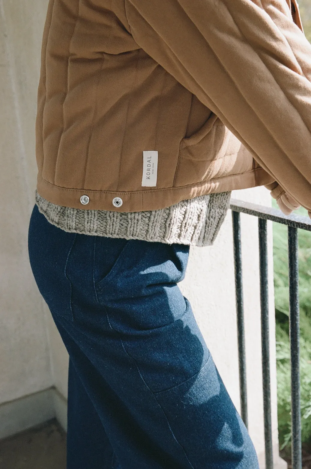 Cropped Quilted Jacket Clove
