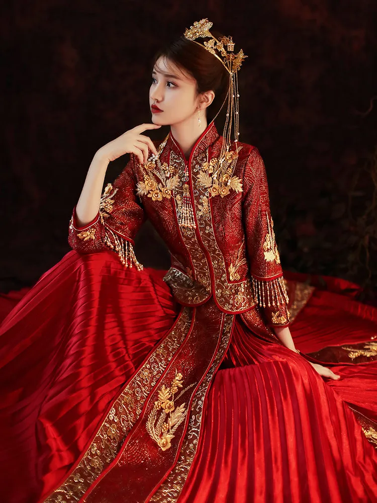 Floral Embroidery Double Sleeves Traditional Chinese Wedding Suit with Tassels