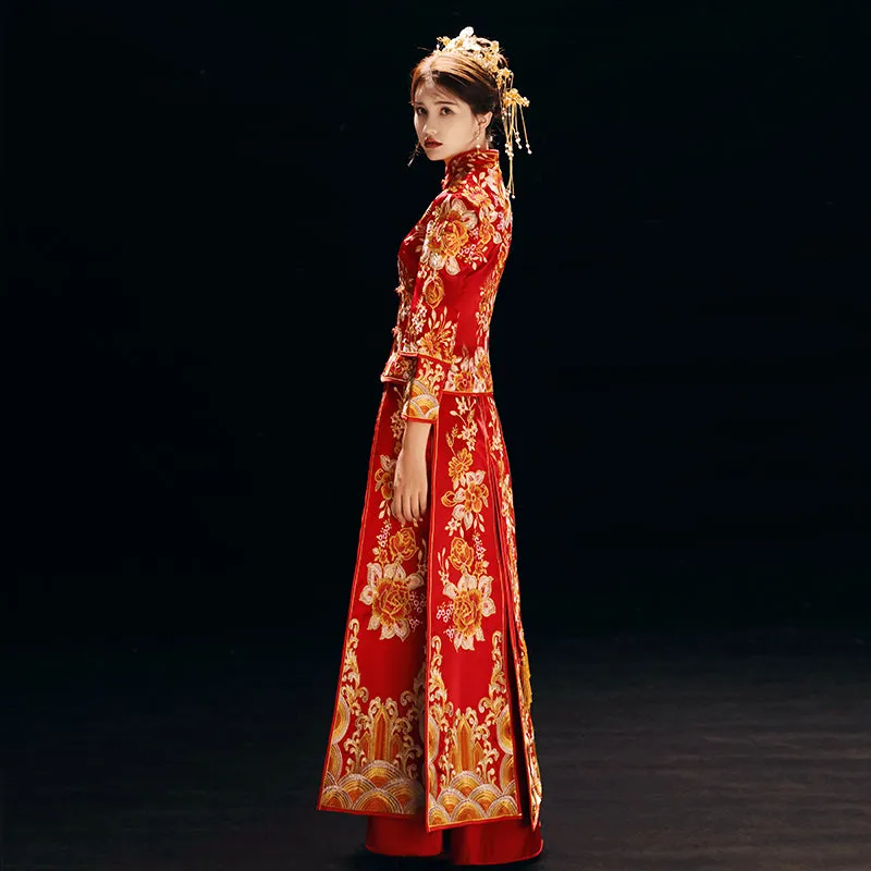 Floral Embroidery Pleated Skirt Traditional Chinese Wedding Suit with Tassels