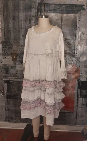Ruffle Bottom Long Sleeve Dress -Cream/Natural