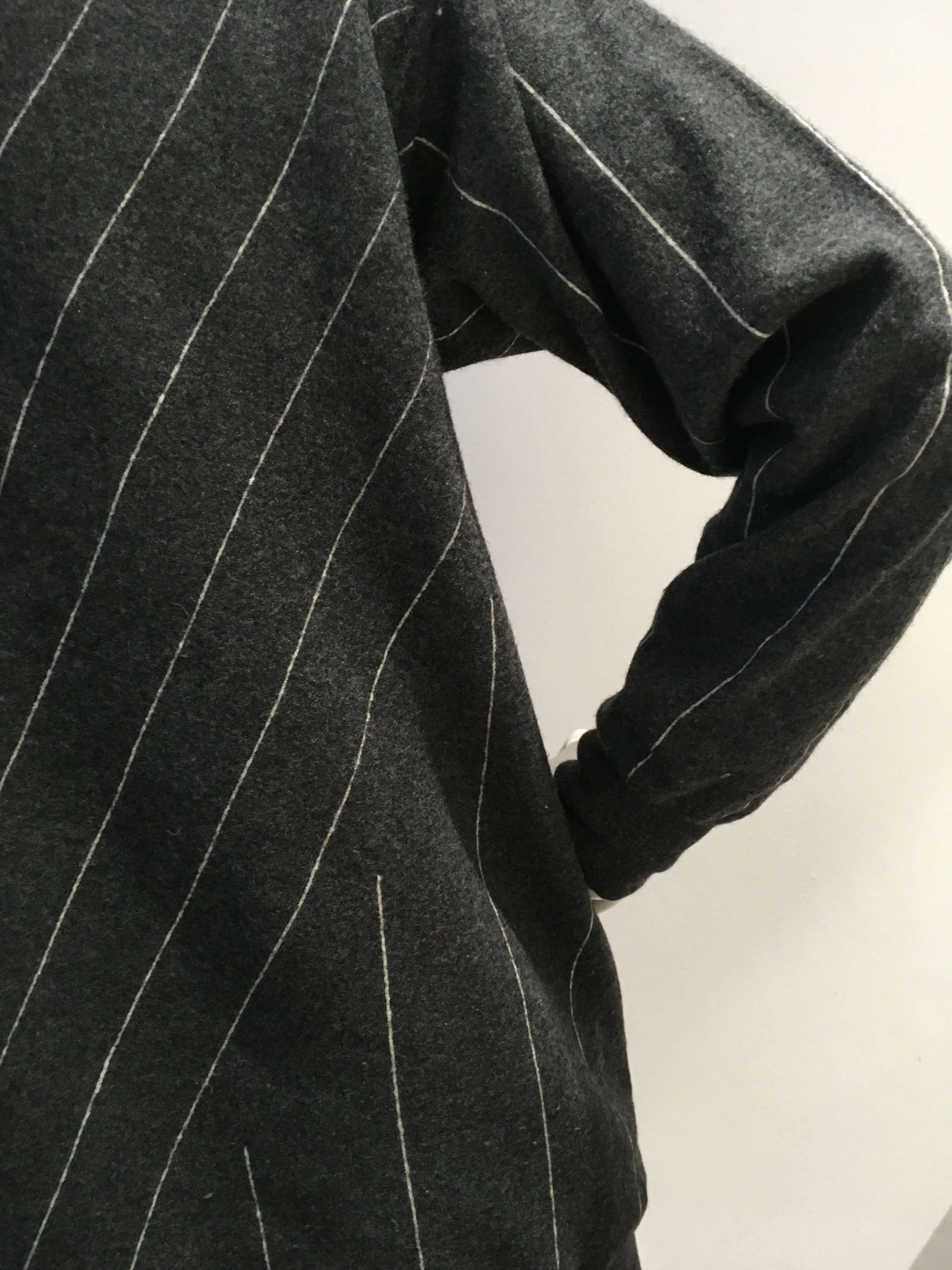 Stella McCartney Pinstripe wool turtleneck sweater jumper Size I 40 S Small ladies