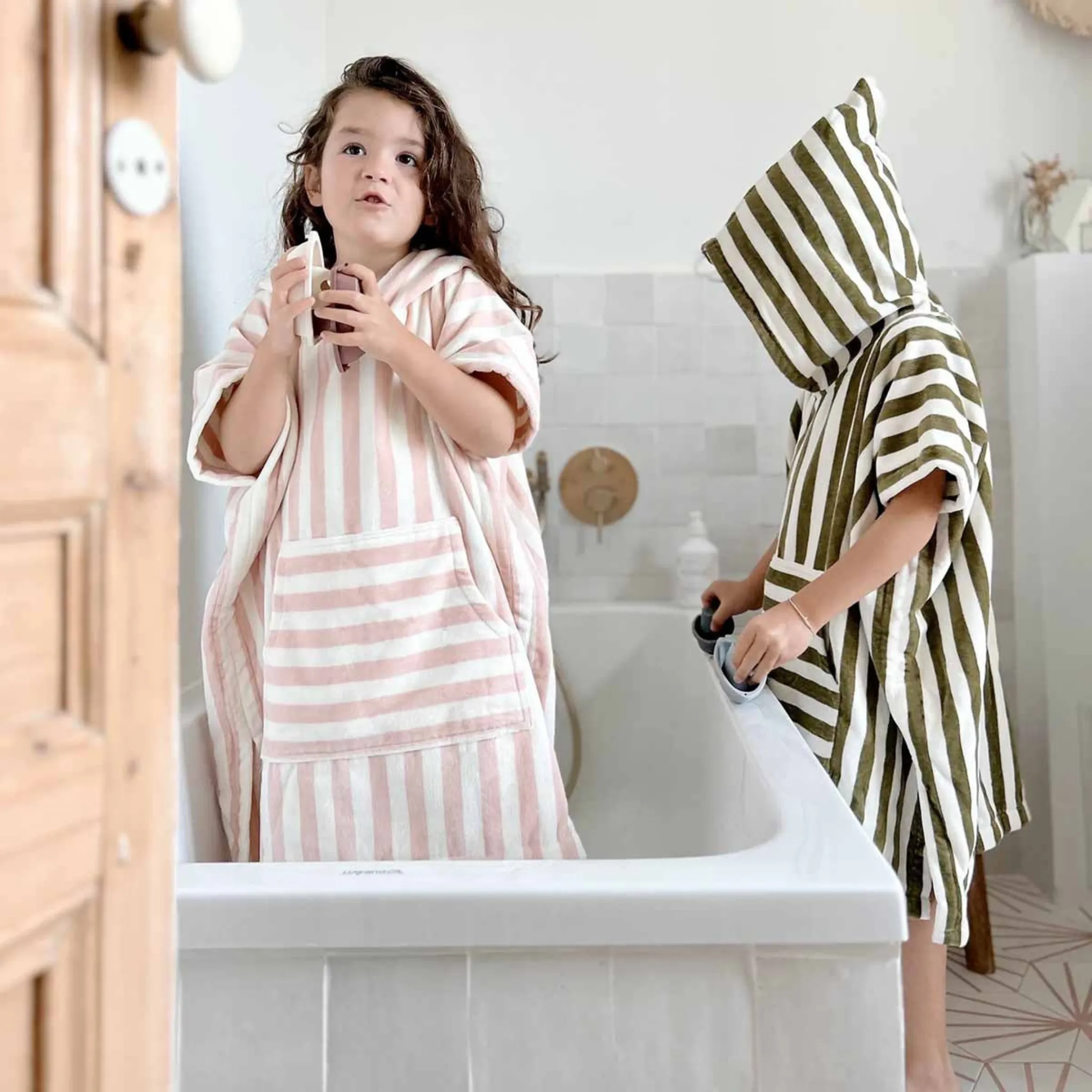 Suzanne Stripe Bath Poncho (2 Colors)
