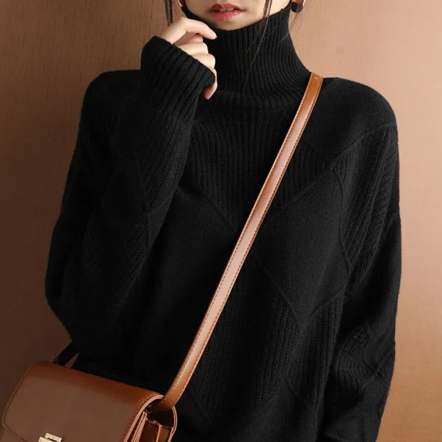 Women’s Cashmere Turtleneck Sweater