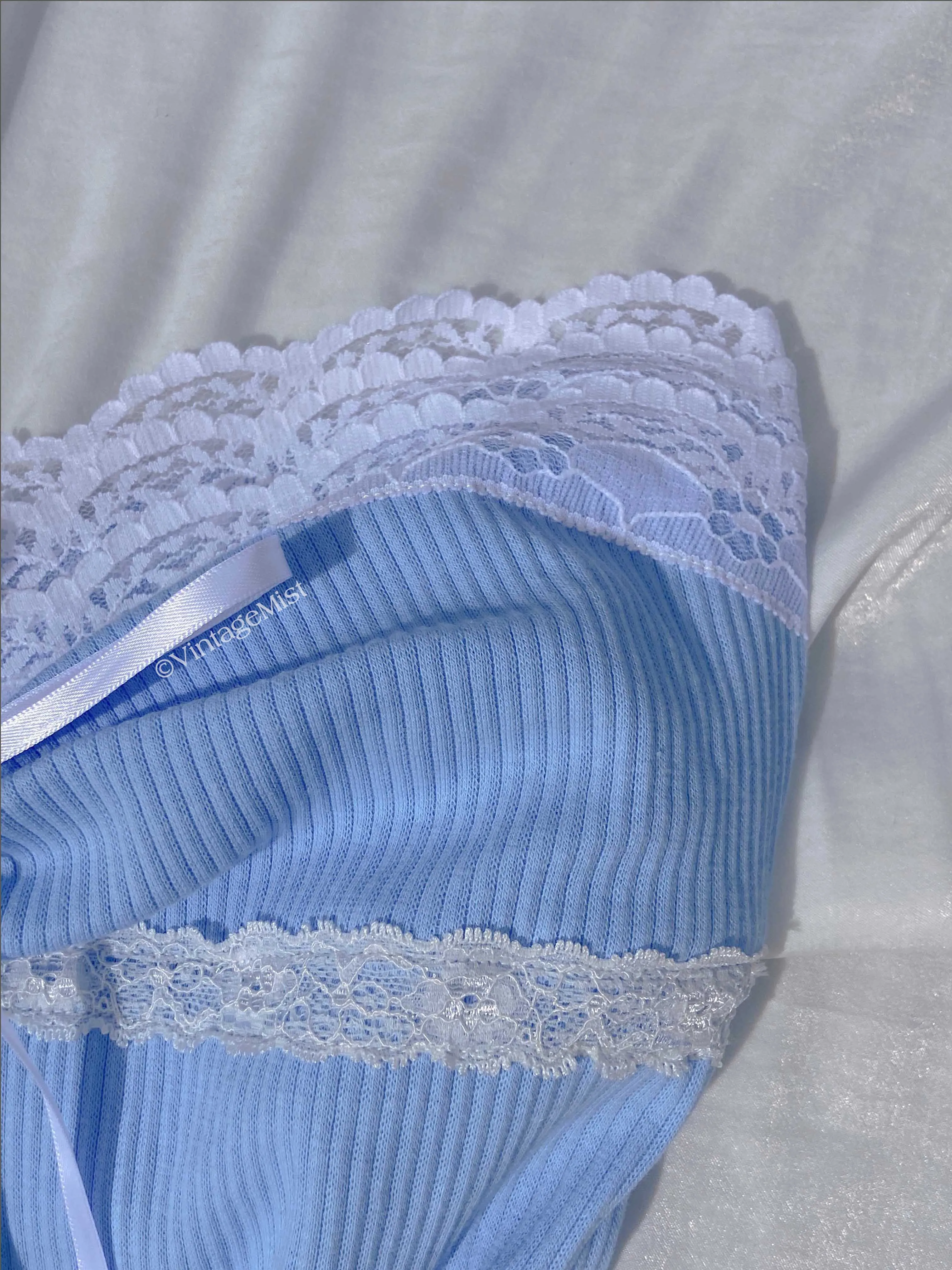 Women's Coquette Lace Ribbed Tube Top